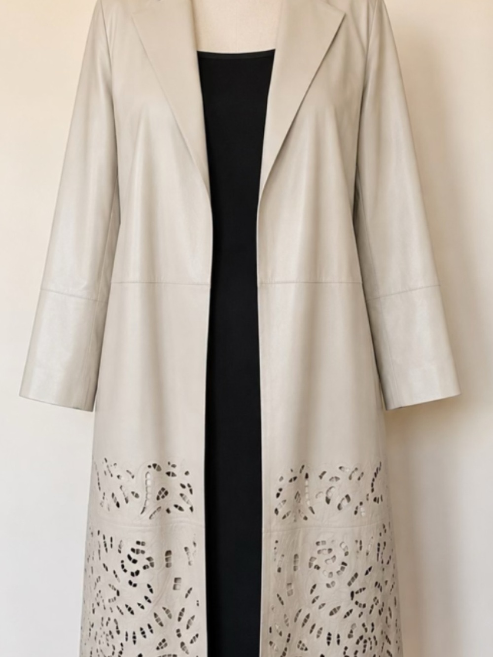 Lafayette 148 Women's Cream Laser-Cut Long Leather Coat with a Belt